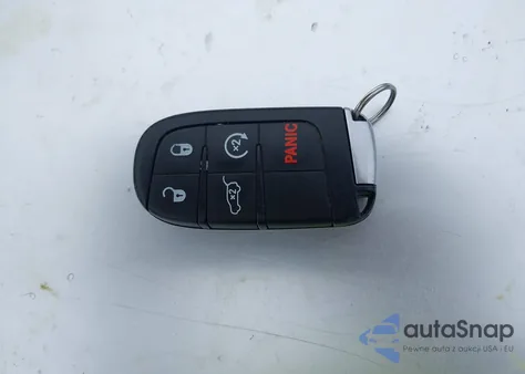 2021 Jeep Grand Cherokee Limited 4X4 z USA, uszkodzony, nr VIN 1C4RJFBG4MC669104